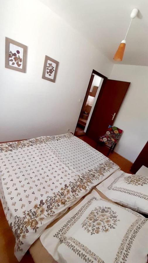 ויר Apartman Ivan מראה חיצוני תמונה