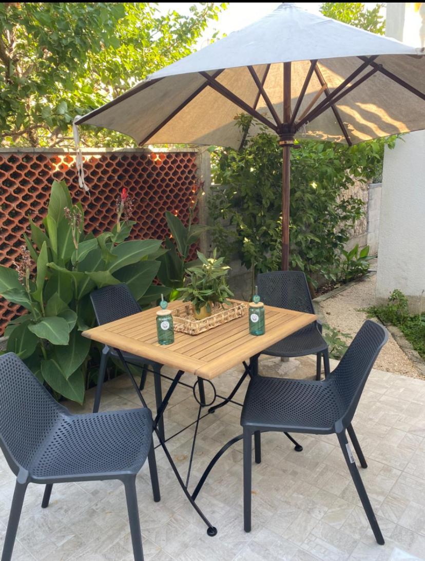 ויר Apartman Ivan מראה חיצוני תמונה